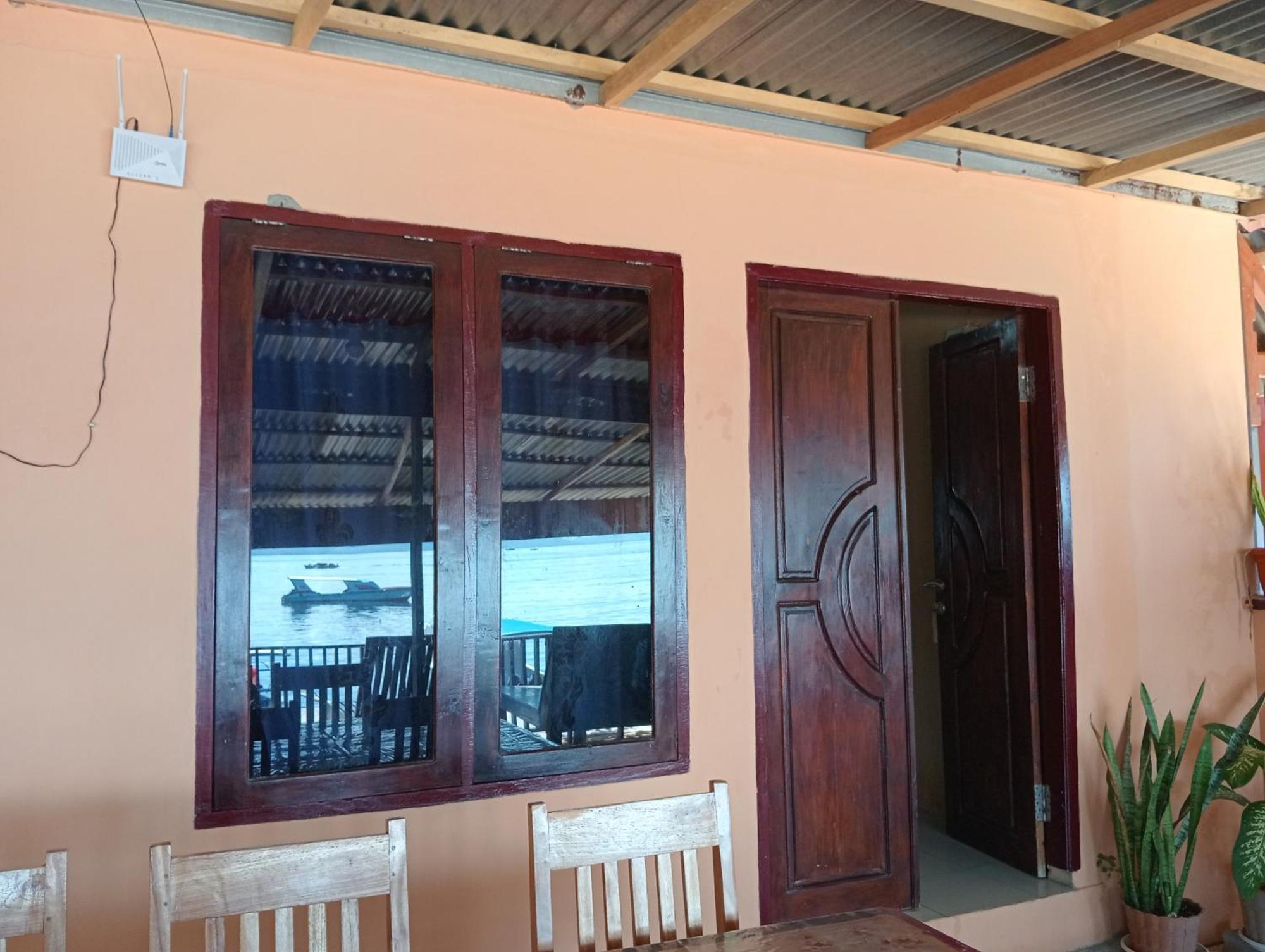 Mamalis Homestay Manado Exterior foto