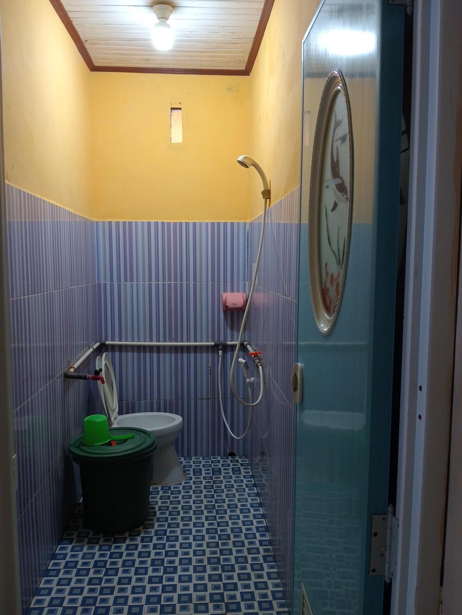 Mamalis Homestay Manado Exterior foto